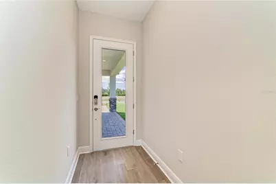 35509 Stableton Lane, Zephyrhills, FL 33541 - Photo 10