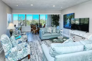 1255 E Peppertree Dr, Sarasota, FL 34242 - Photo 2