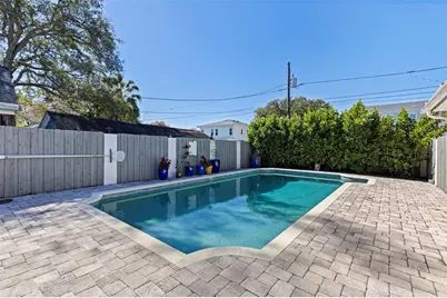1610 14th Street N, Saint Petersburg, FL 33704 - Photo 32