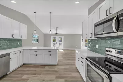 21161 Knollwood Avenue, Port Charlotte, FL 33952 - Photo 8