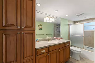 5130 Brittany Dr S, Saint Petersburg, FL 33715 - Photo 26