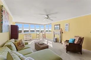 5130 Brittany Dr S, Saint Petersburg, FL 33715 - Photo 2