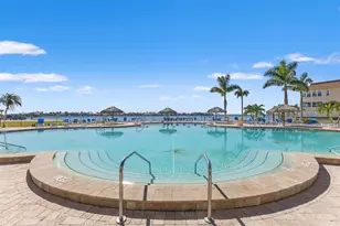 5130 Brittany Dr S, Saint Petersburg, FL 33715 - Photo 34