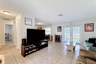 1210 Crossbow Ln, Tarpon Springs, FL 34689 - Photo 4