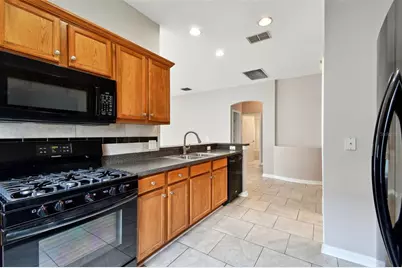 20168 Bay Cedar Avenue, Tampa, FL 33647 - Photo 8