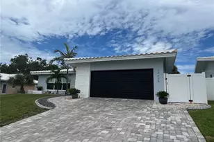 14665 Crown Dr, Largo, FL 33774 - Photo 1