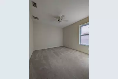 8492 Dunham Station Drive, Tampa, FL 33647 - Photo 36