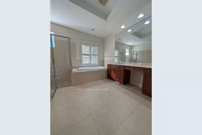 8492 Dunham Station Drive, Tampa, FL 33647 - Photo 28