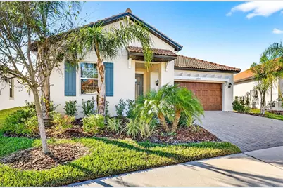 17245 Star Banks St, Wimauma, FL 33598 - Photo 2