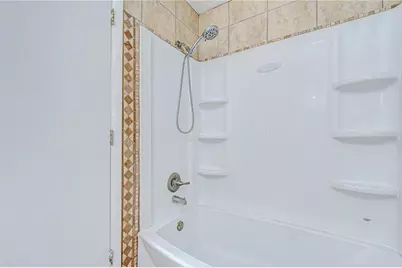 2002 E Willow Dr, Plant City, FL 33566 - Photo 20