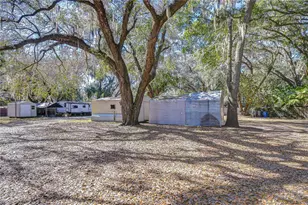 2002 E Willow Dr, Plant City, FL 33566 - Photo 44