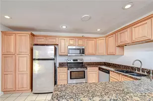 2002 E Willow Dr, Plant City, FL 33566 - Photo 16