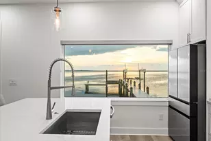 1909 Gulfview Dr, Holiday, FL 34691 - Photo 8