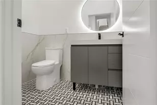 2118 4th St, Saint Petersburg, FL 33705 - Photo 30