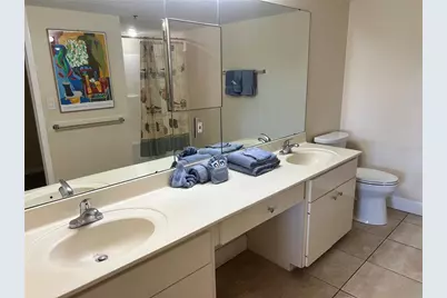 1001 Point Of Rocks Road #309, Sarasota, FL 34242 - Photo 12