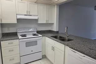 14130 Rosemary Ln, Largo, FL 33774 - Photo 6