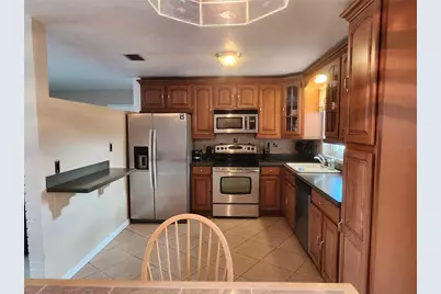 5700 30th Avenue N, Saint Petersburg, FL 33710 - Photo 4