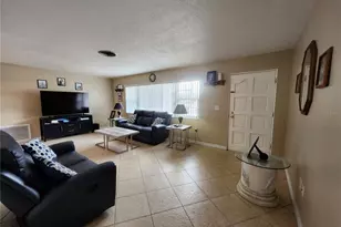 5700 30th Ave N, Saint Petersburg, FL 33710 - Photo 10