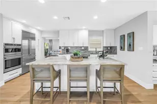 134 Riviera Way NE, Saint Petersburg, FL 33704 - Photo 14