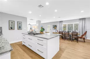 134 Riviera Way NE, Saint Petersburg, FL 33704 - Photo 10