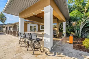 134 Riviera Way NE, Saint Petersburg, FL 33704 - Photo 44
