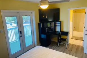 1826 58th St S, Gulfport, FL 33707 - Photo 18