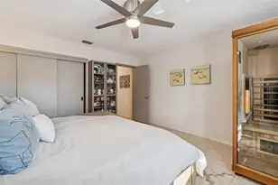 2000 Serpentine Cir S, Saint Petersburg, FL 33712 - Photo 58
