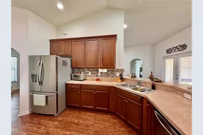 2962 Creeks Crossing Boulevard, Lakeland, FL 33810 - Photo 10