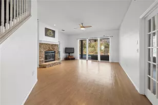 5123 Shorewood Dr, Dade City, FL 33523 - Photo 10