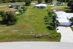 4239 E Gator Cir, Cape Coral, FL 33909 - Photo 28