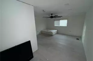 2559 Rainbow Dr, Fort Pierce, FL 34981 - Photo 32
