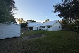 2559 Rainbow Dr, Fort Pierce, FL 34981 - Photo 38