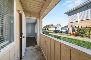 550 Golden Raintree Pl, Brandon, FL 33510 - Photo 24