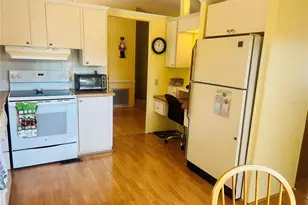 2149 Gondola Dr, Sarasota, FL 34238 - Photo 2
