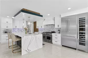 900 31st Ave NE, Saint Petersburg, FL 33704 - Photo 4