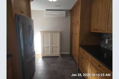 1013 Greenbriar Drive, Brandon, FL 33511 - Photo 6