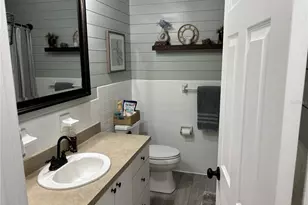 6106 Lawncrest Pl, Dover, FL 33527 - Photo 10