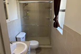 6106 Lawncrest Pl, Dover, FL 33527 - Photo 8