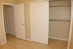 9515 Fieldview Cir, Thonotosassa, FL 33592 - Photo 18