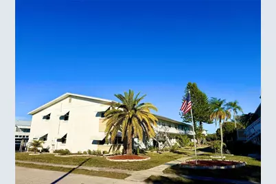 5875 18th Street N #4, Saint Petersburg, FL 33714 - Photo 2