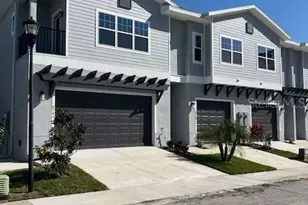 5721 Desert Rose Pl, Tampa, FL 33615 - Photo 2