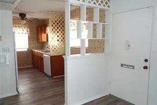 1556 Council Dr, Sun City Center, FL 33573 - Photo 4