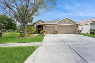 1433 Emerald Hill Way, Valrico, FL 33594 - Photo 2