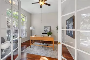 19321 Wind Dancer St, Lutz, FL 33558 - Photo 8