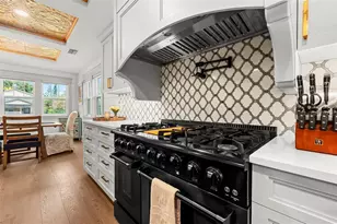 2420 14th St N, Saint Petersburg, FL 33704 - Photo 14