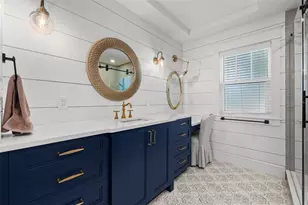 2420 14th St N, Saint Petersburg, FL 33704 - Photo 24