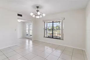 4646 Landscape Dr, Tampa, FL 33624 - Photo 8