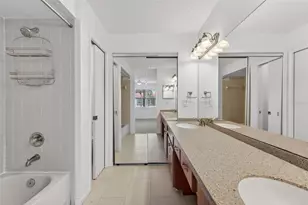 484 Santa Cruz Pl NE, Saint Petersburg, FL 33703 - Photo 26