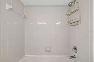 484 Santa Cruz Pl NE, Saint Petersburg, FL 33703 - Photo 28