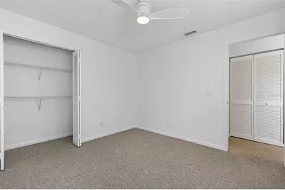 484 Santa Cruz Place NE #G, Saint Petersburg, FL 33703 - Photo 16